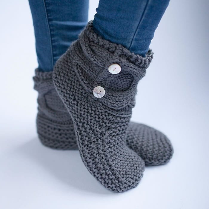 Simple Knit Slipper Booties Free Pattern THE WOVEN