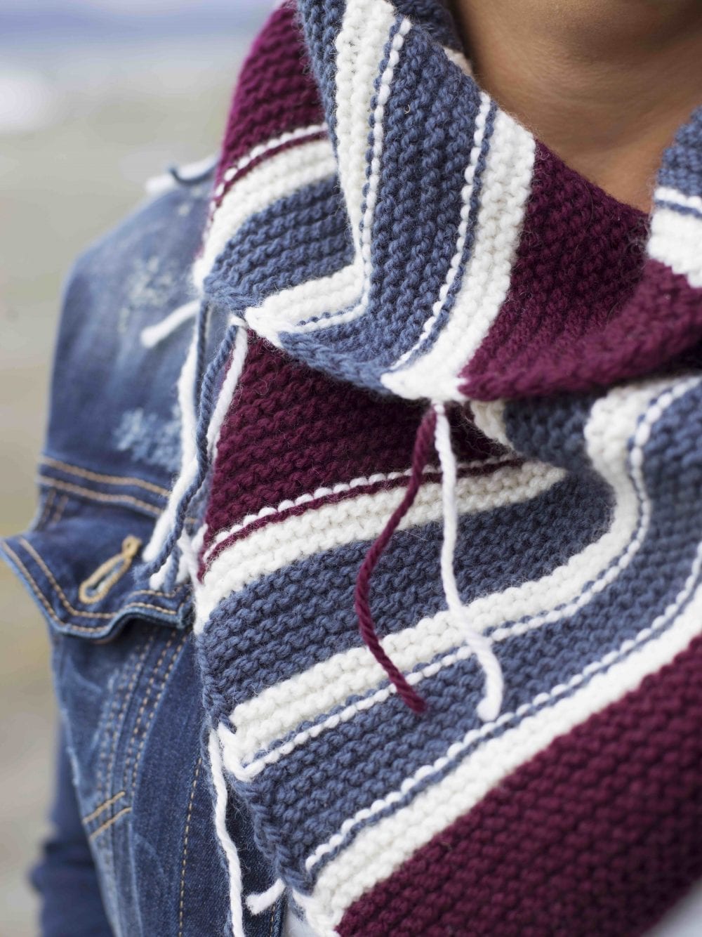 Scraggle scarf free knitting pattern for beginners