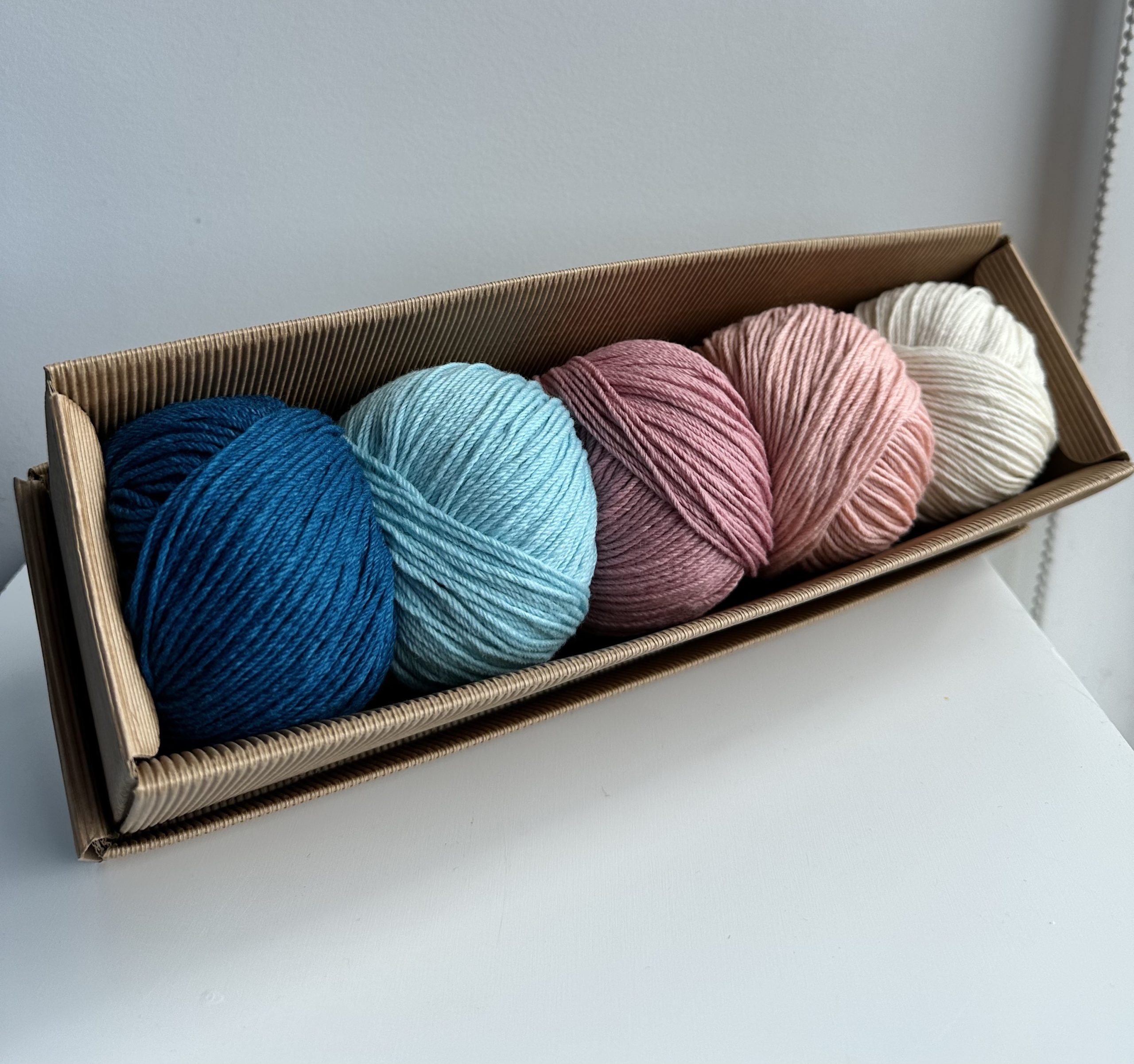 5 Ball Gift Boxed Knitting Yarn